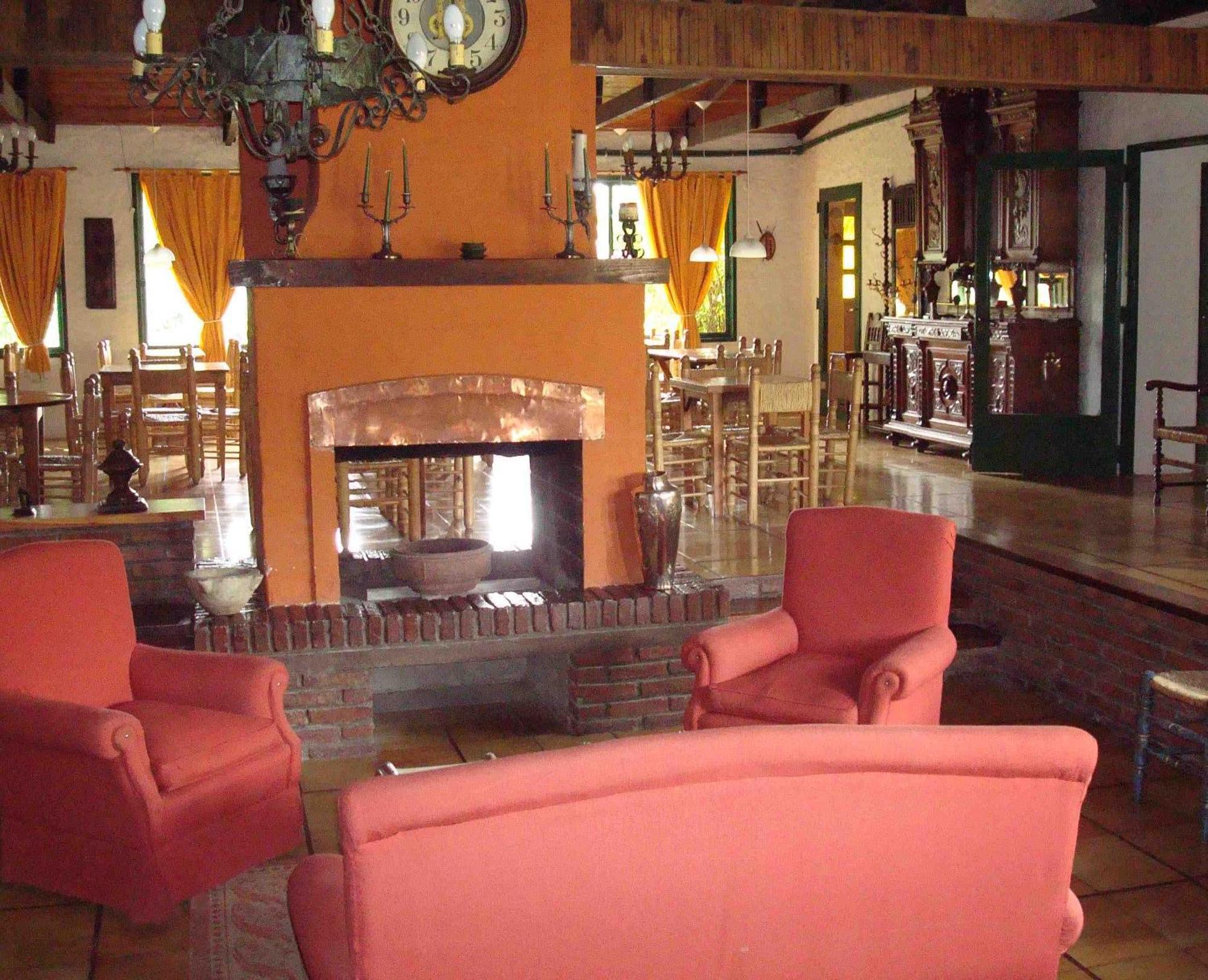 "La Loma" - Vieja Casona Aparthotel El Calafate Exterior foto